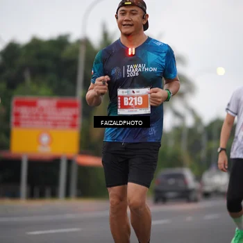 Runner Photo 4438273