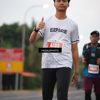 Runner Photo 4438310