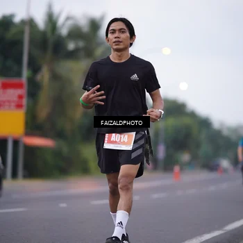 Runner Photo 4438366