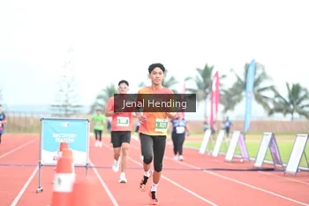 Runner Photo 4438388