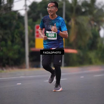 Runner Photo 4438418