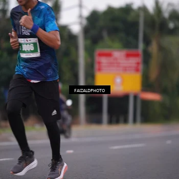 Runner Photo 4438437