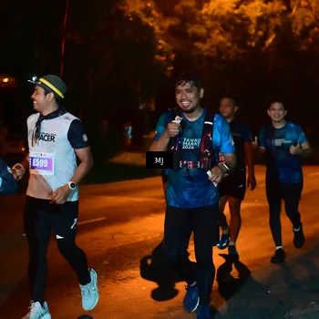 Runner Photo 4438441