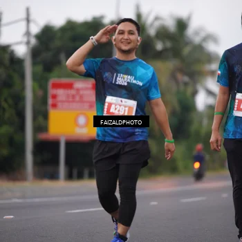 Runner Photo 4438465