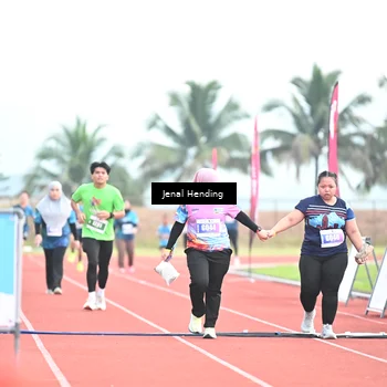 Runner Photo 4438471