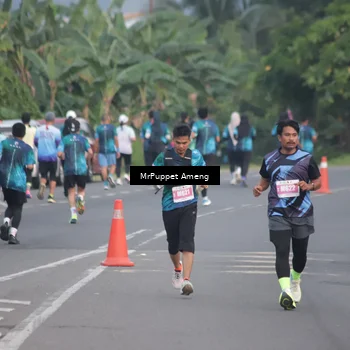 Runner Photo 4438474