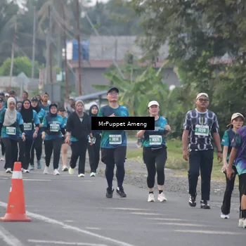 Runner Photo 4438476