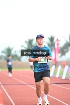 Runner Photo 4438499
