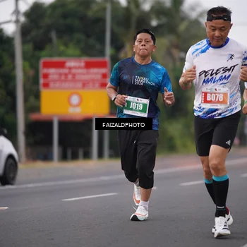 Runner Photo 4438509