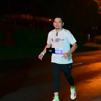 Runner Photo 4438518