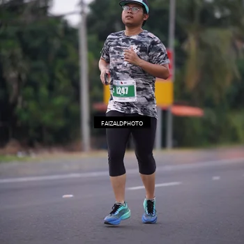 Runner Photo 4438565