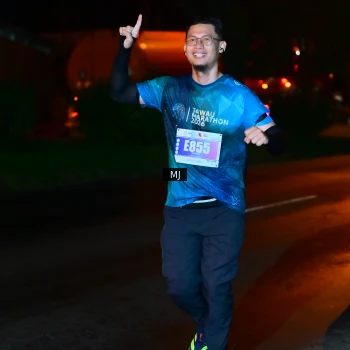 Runner Photo 4438588