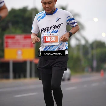 Runner Photo 4438601