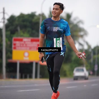 Runner Photo 4438630