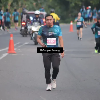 Runner Photo 4438730