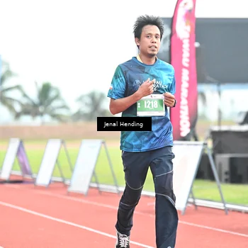 Runner Photo 4438846