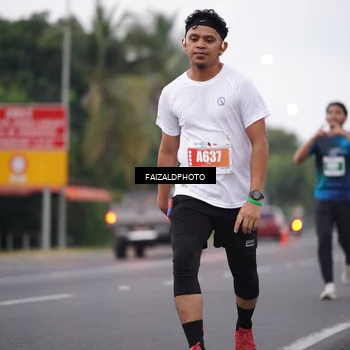 Runner Photo 4438892