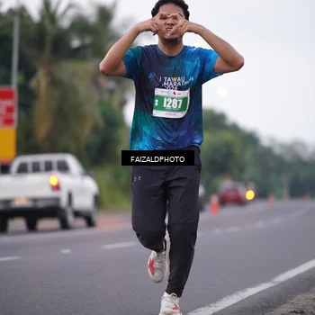 Runner Photo 4438918
