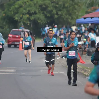Runner Photo 4438974