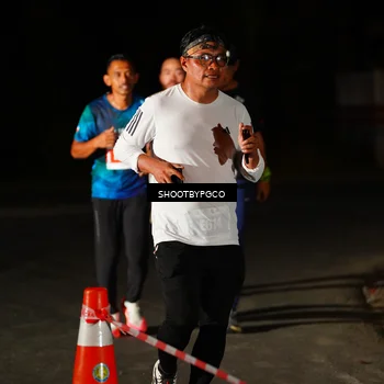 Runner Photo 4439076