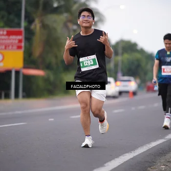 Runner Photo 4439131