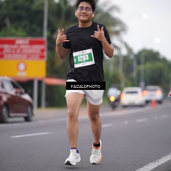 Runner Photo 4439141