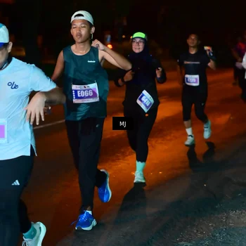 Runner Photo 4439186