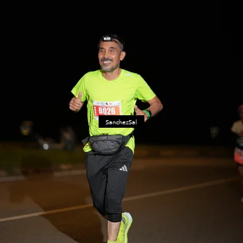 Runner Photo 4439241