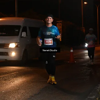Runner Photo 4439298