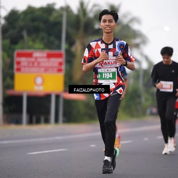 Runner Photo 4439321