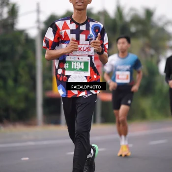 Runner Photo 4439334