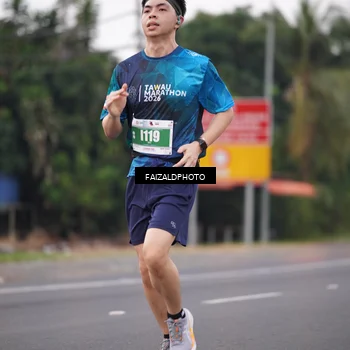 Runner Photo 4439343