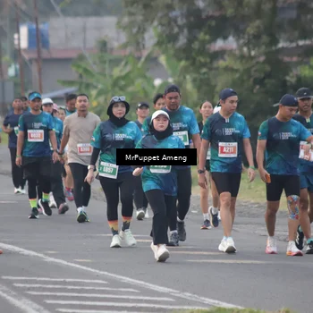 Runner Photo 4439422