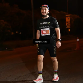 Runner Photo 4439424