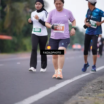 Runner Photo 4439428
