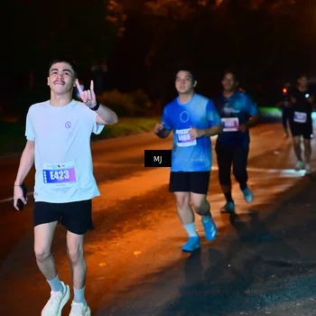 Runner Photo 4439456
