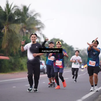 Runner Photo 4439468