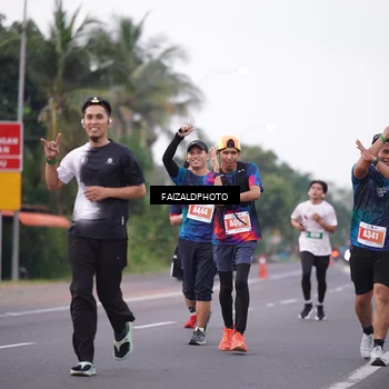 Runner Photo 4439499