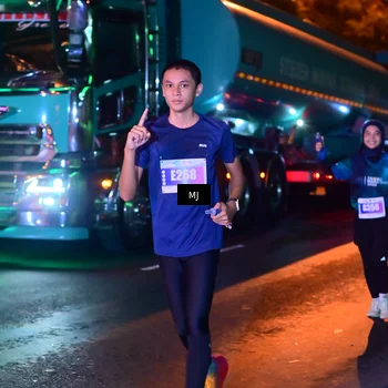 Runner Photo 4439504