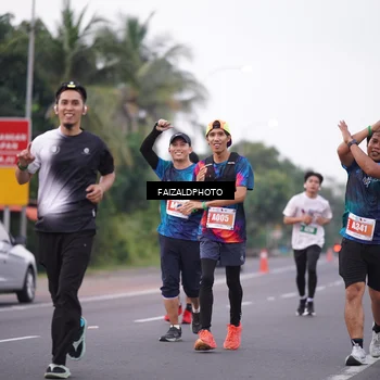 Runner Photo 4439510