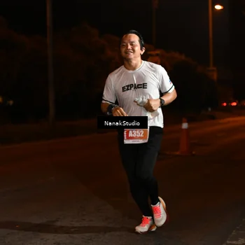Runner Photo 4439514