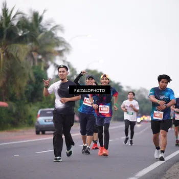 Runner Photo 4439525