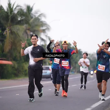 Runner Photo 4439537