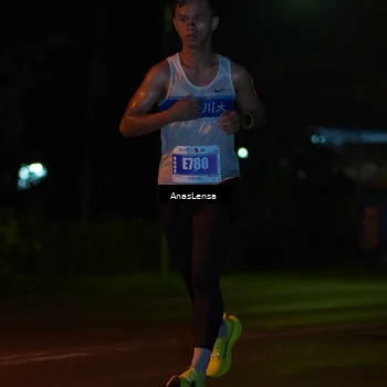 Runner Photo 4439595