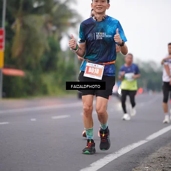 Runner Photo 4439605