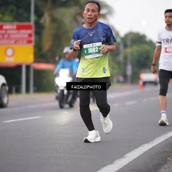 Runner Photo 4439670