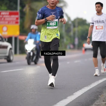 Runner Photo 4439680
