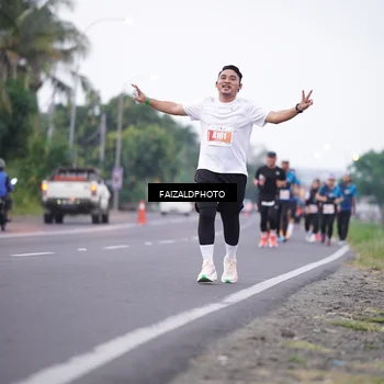 Runner Photo 4439750