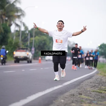 Runner Photo 4439763