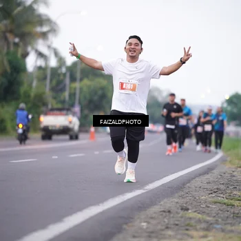 Runner Photo 4439775